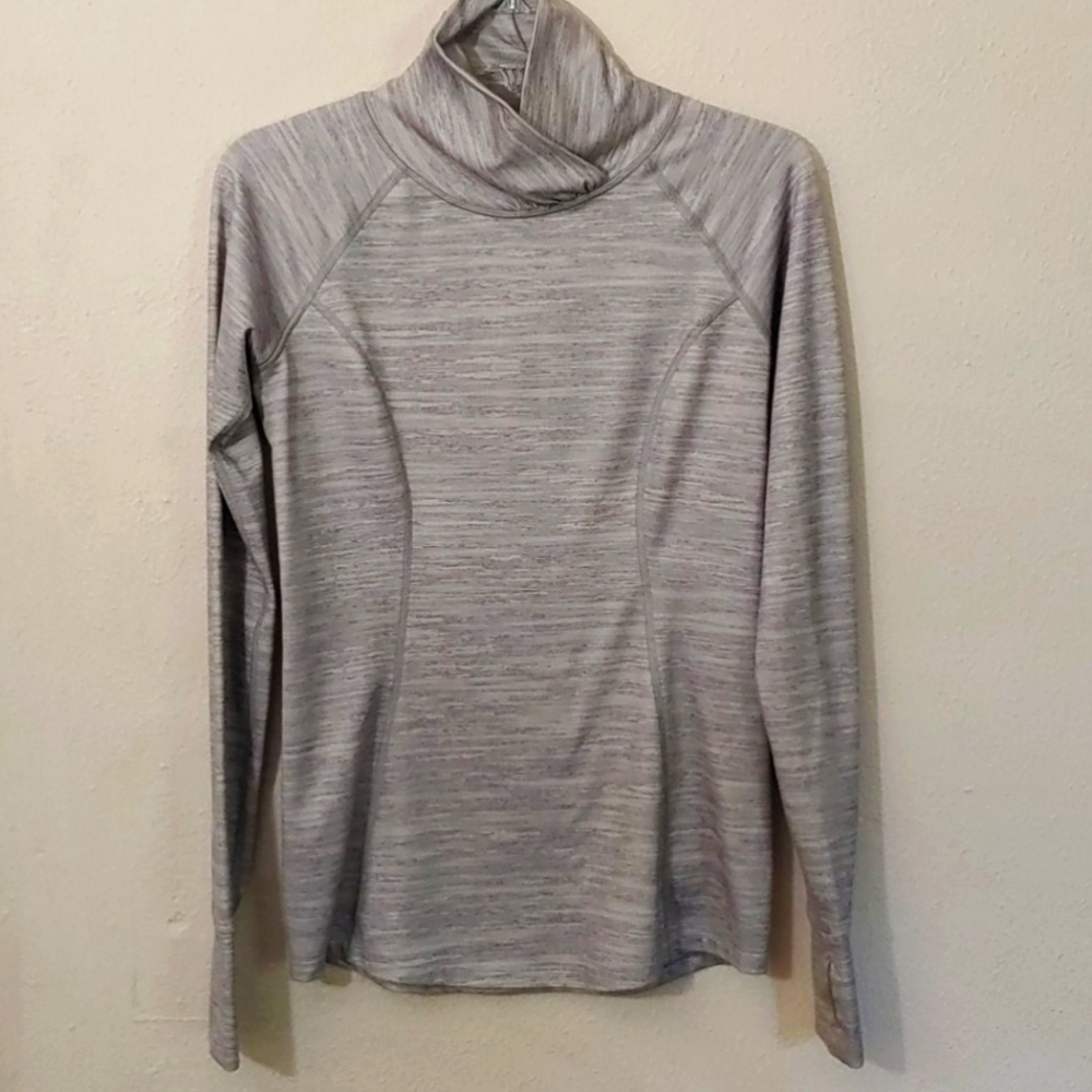 Reebok Women's Size Small Running Shirt